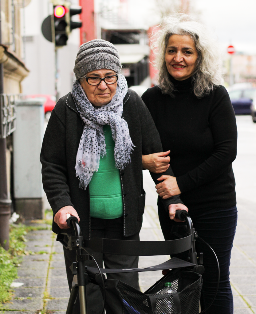 Betreuung von älteren pflegebedürftigen Menschen